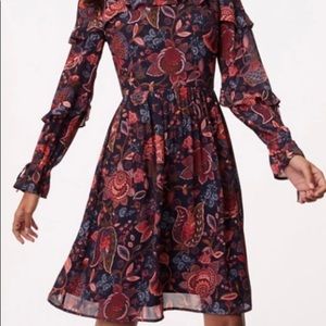 Loft Ann Taylor long sleeve 💐 floral dress